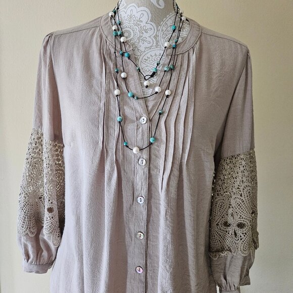 Fig and Flower Taupe Boho 3/4 Sleeve Button down Shirt Top Size M - Picture 1 of 5